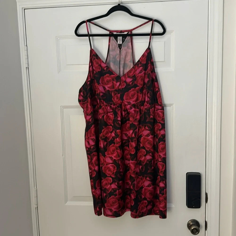 Tru To You by Cacique Red Roses Floral Chemise Nightgown